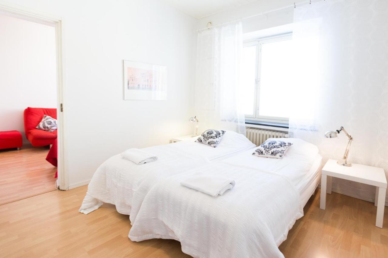 Apartment Hotel Tampere Mn Bagian luar foto