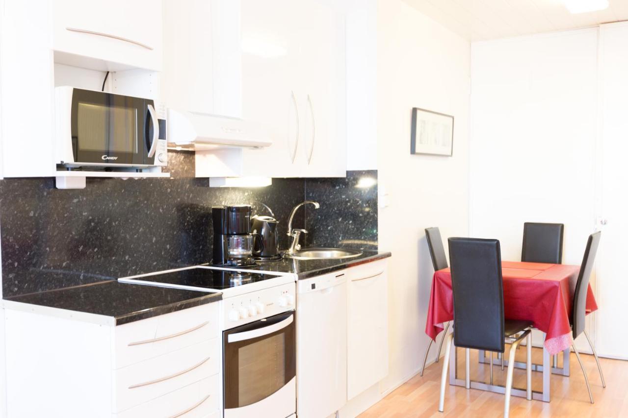 Apartment Hotel Tampere Mn Bagian luar foto