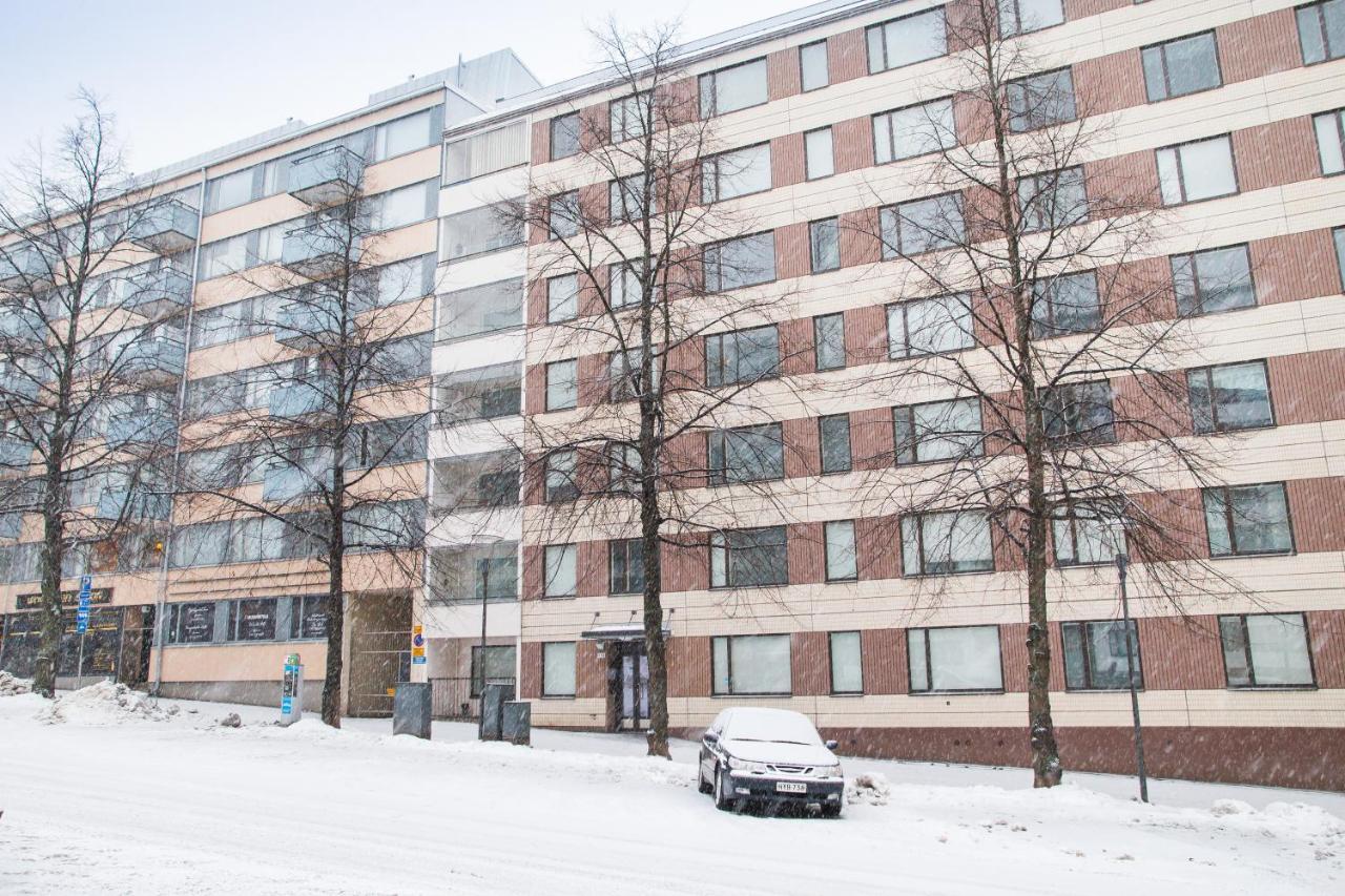 Apartment Hotel Tampere Mn Bagian luar foto